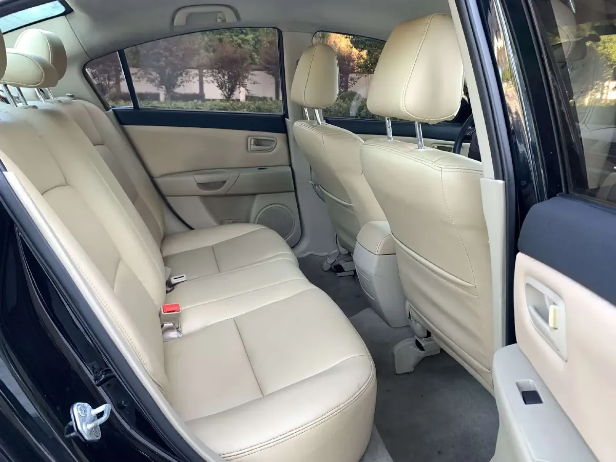 2010 Mazda 3 1.6L 107HP L4 4AT,autocango,china used car exporter,china ev exporter,chinese used car exporter,chinese used ev exporter