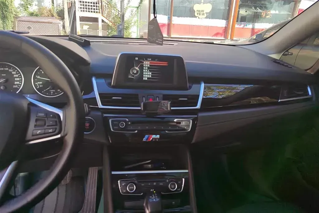 2016 BMW 2 Series Wagon 1.5T 136HP L3 6AT,autocango,china used car exporter,china ev exporter,chinese used car exporter,chinese used ev exporter