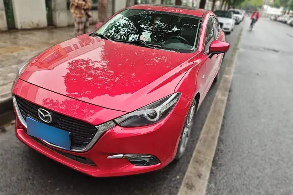 2017 Mazda 3 Axela 2.0L 158HP L4 6AT