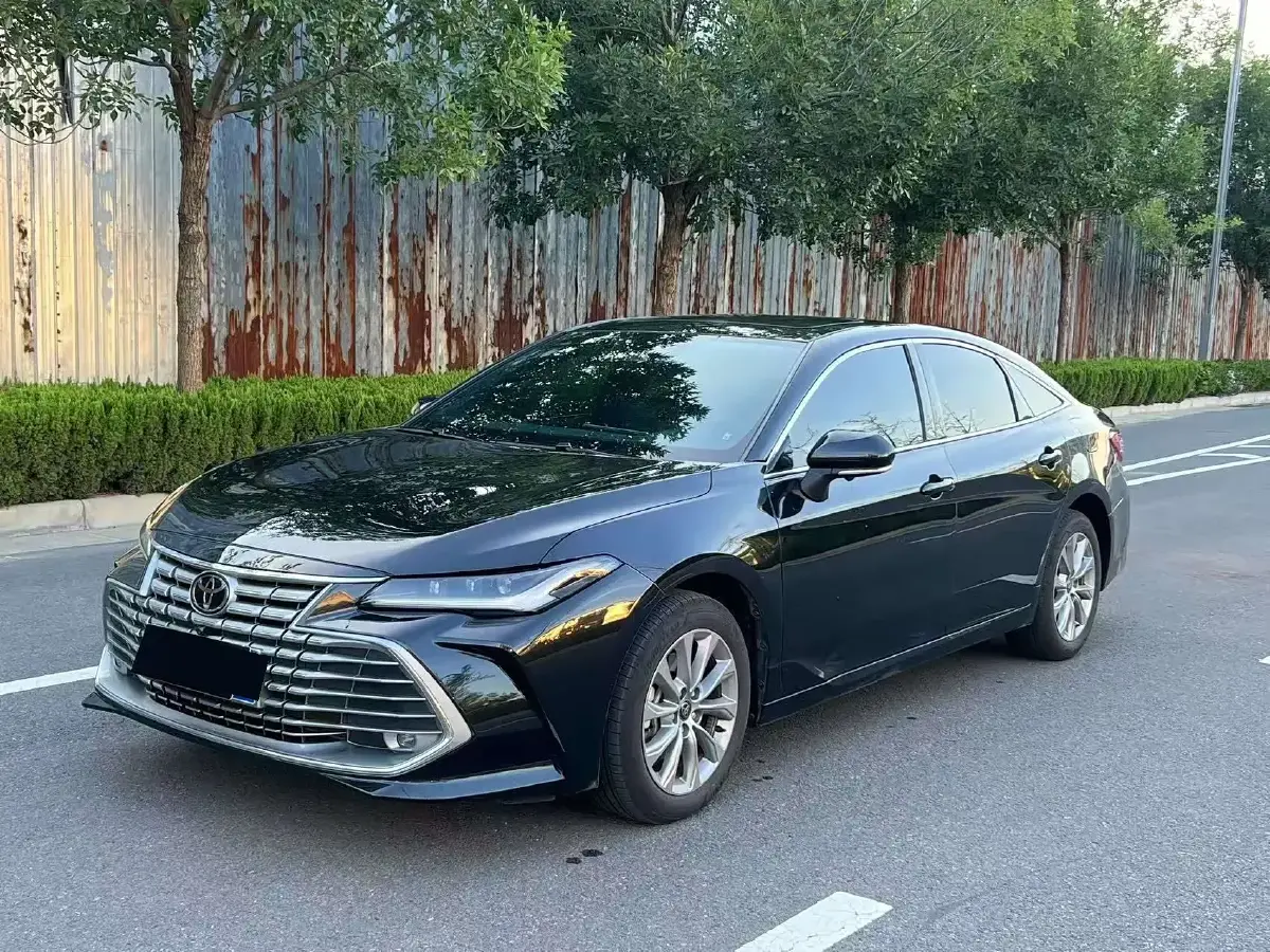 2024 Toyota Avalon 2.0L 173HP L4 CVT