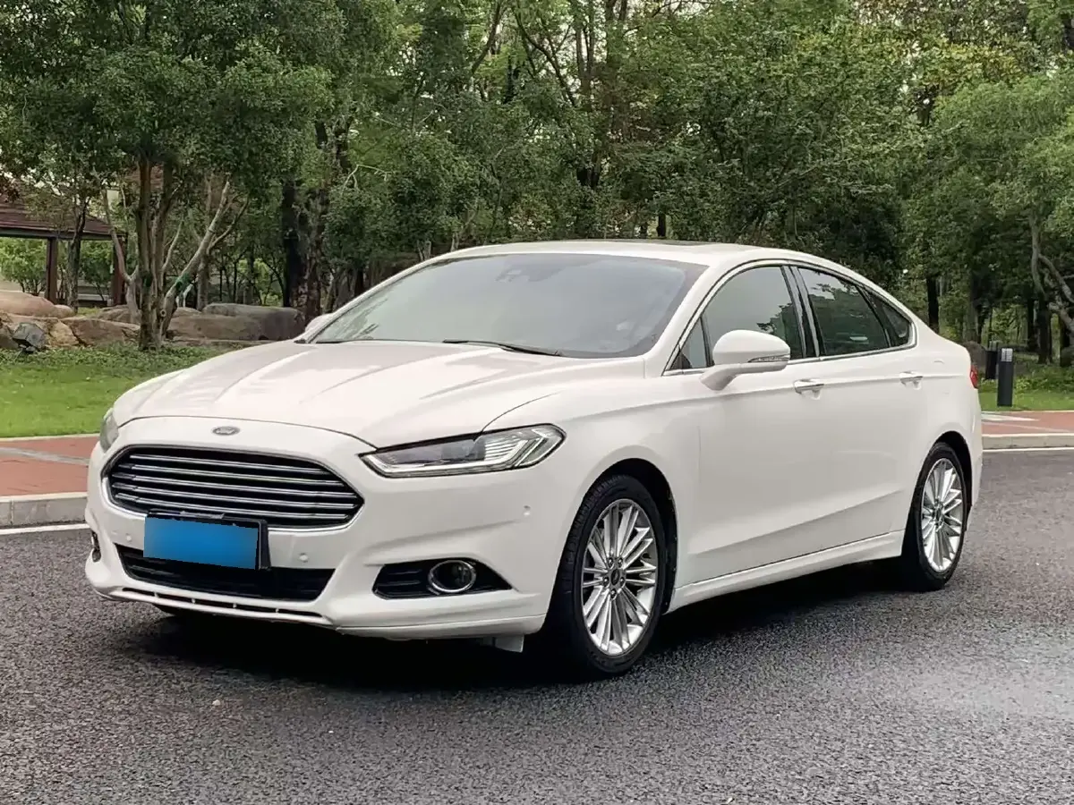 2013 Ford Mondeo 2.0T 203HP L4 6AT