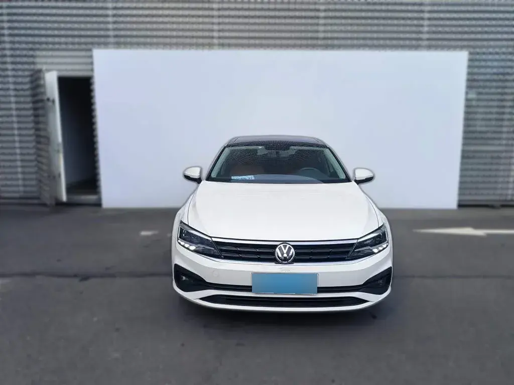2021 Volkswagen Lamando 1.4T 131HP L4 7DCT
