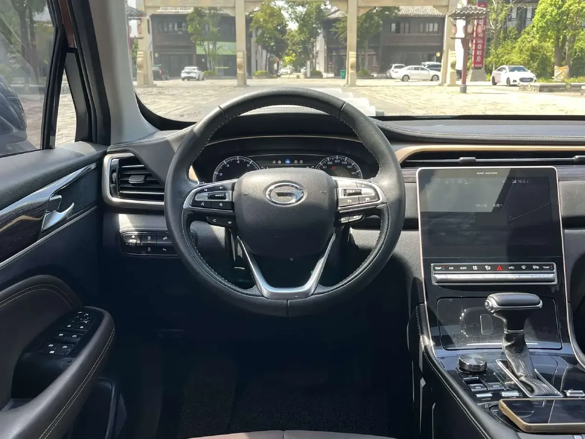 2019 GAC Trumpchi GS5 1.5T 169HP L4 6AT,autocango,china used car exporter,china ev exporter,chinese used car exporter,chinese used ev exporter