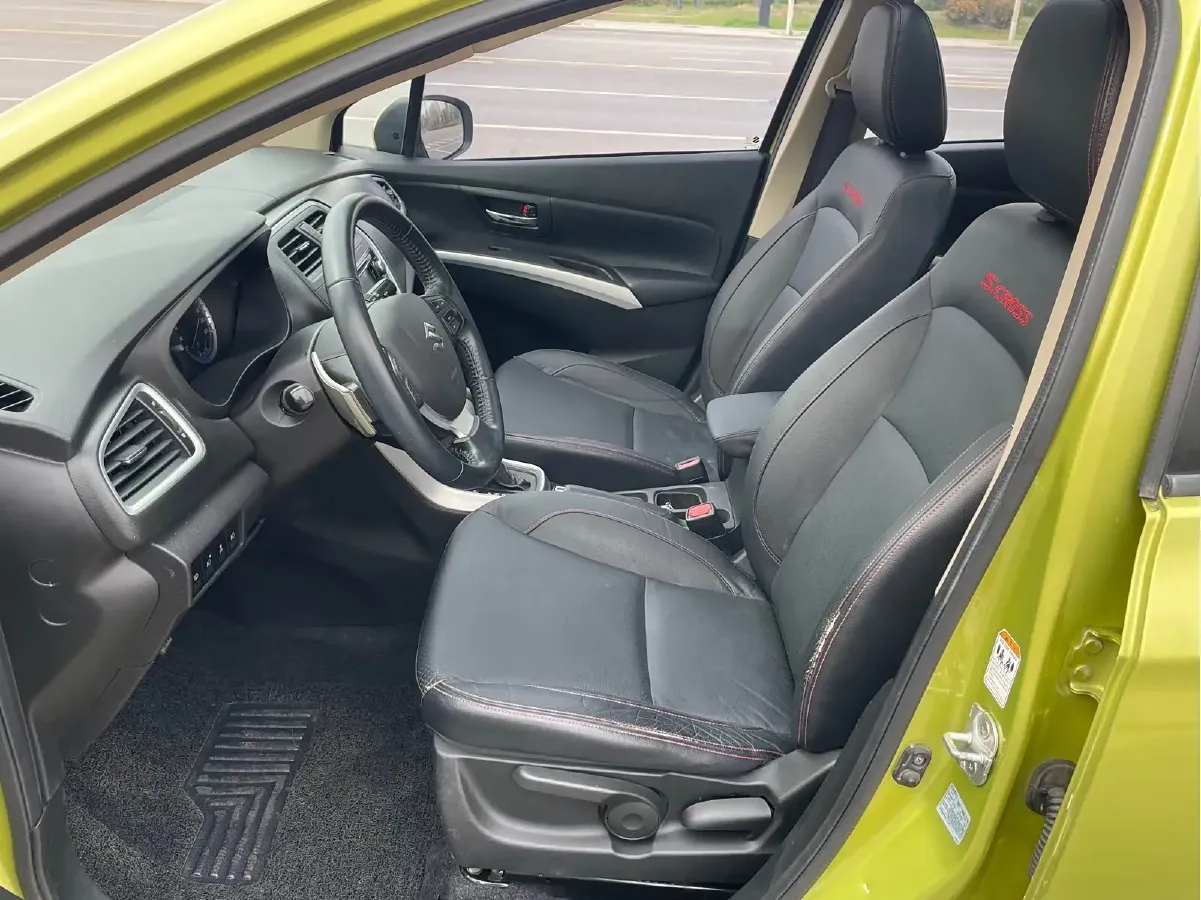 2014 Suzuki S-cross 1.6L 122HP L4 CVT,autocango,china used car exporter,china ev exporter,chinese used car exporter,chinese used ev exporter