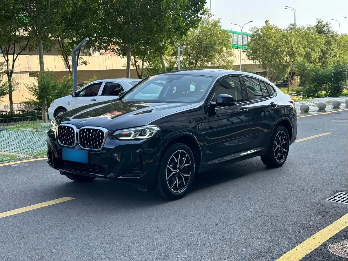 2022 BMW X4 2.0T 184HP L4 8AT