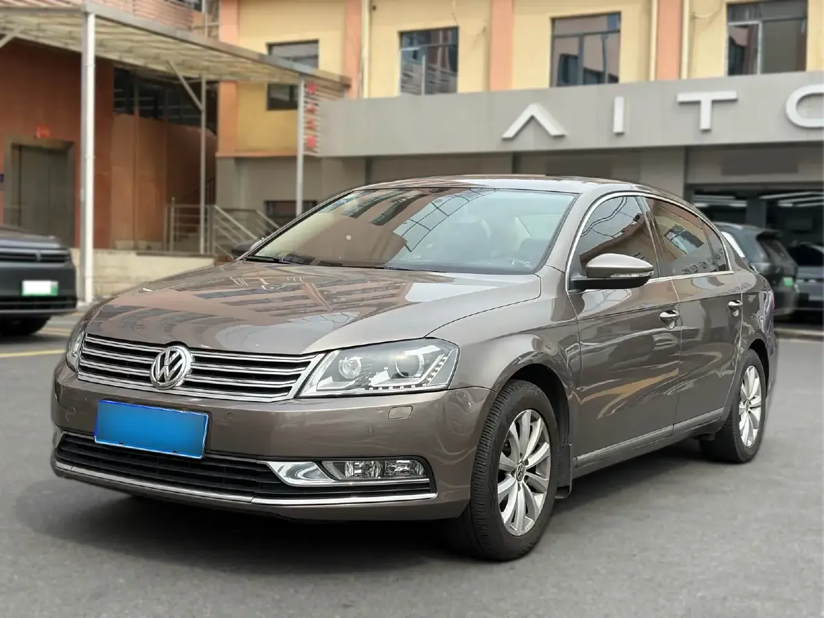 2012 Volkswagen Magotan 1.8T 160HP L4 7DCT