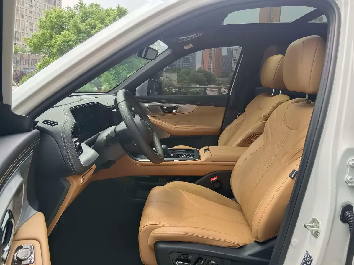 2024 GAC Trumpchi ES9 2.0T 190HP L4 2DHT PHEV 25.57KWH,autocango,china used car exporter,china ev exporter,chinese used car exporter,chinese used ev exporter