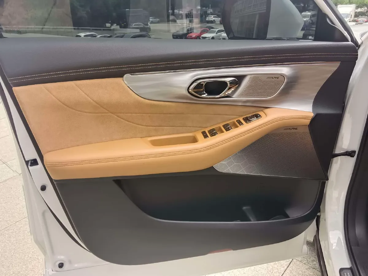 2024 GAC Trumpchi ES9 2.0T 190HP L4 2DHT PHEV 25.57KWH,autocango,china used car exporter,china ev exporter,chinese used car exporter,chinese used ev exporter