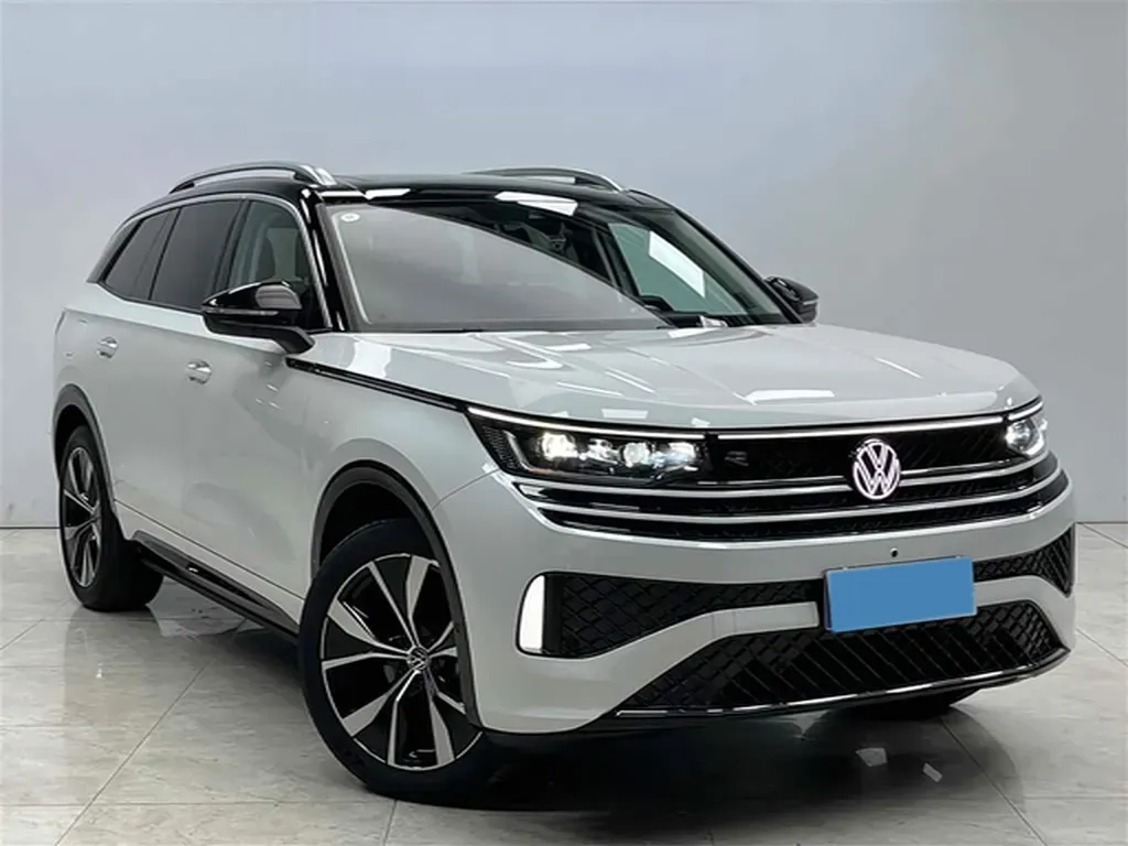 2023 Volkswagen Tavendor 2.0T 220HP L4 7DCT,autocango,china used car exporter,china ev exporter,chinese used car exporter,chinese used ev exporter