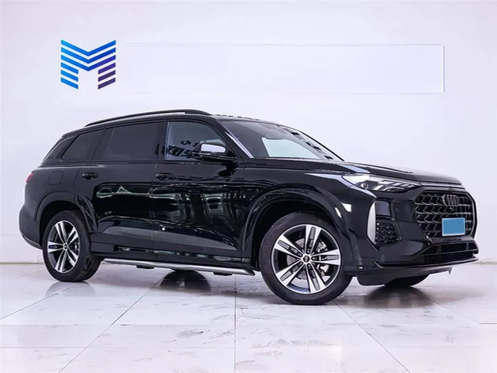 2024 Audi Q6 2.0T 265HP L4 7DCT,autocango,china used car exporter,china ev exporter,chinese used car exporter,chinese used ev exporter