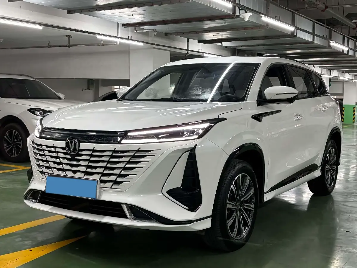 2023 ChangAn CS75 Plus 1.5T 188HP L4 8AT