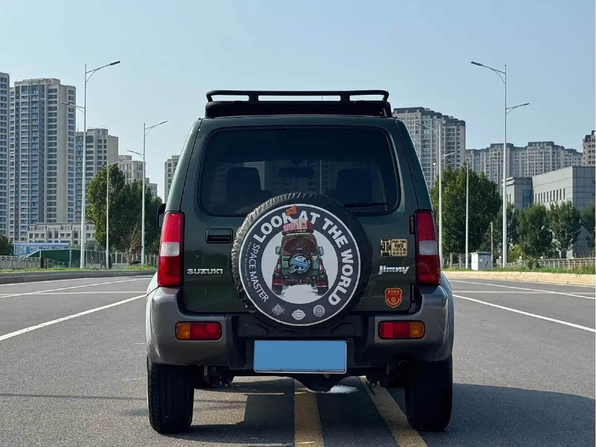 2015 Suzuki Jimny 1.3L 85HP L4 4AT,autocango,china used car exporter,china ev exporter,chinese used car exporter,chinese used ev exporter