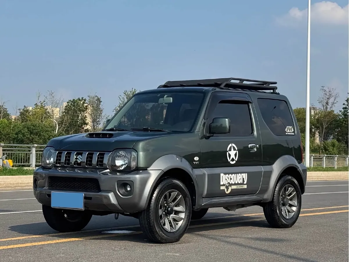 2015 Suzuki Jimny 1.3L 85HP L4 4AT,autocango,china used car exporter,china ev exporter,chinese used car exporter,chinese used ev exporter