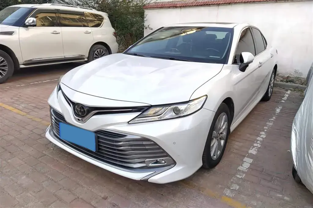 2018 Toyota Camry 2.0L 169HP L4 6AT