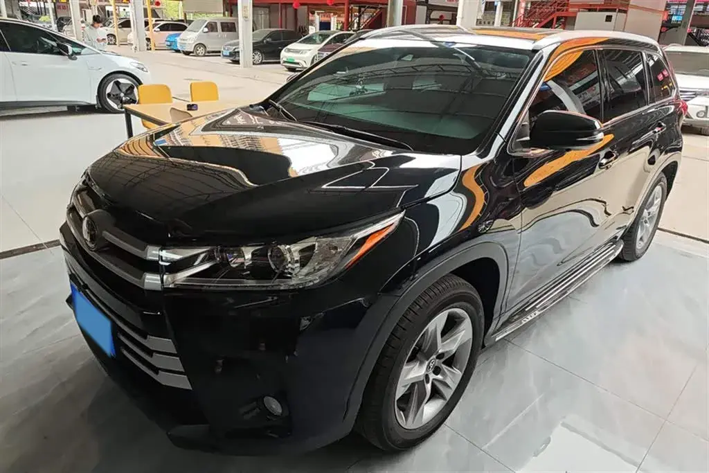 2018 Toyota Highlander 2.0T 220HP L4 6AT