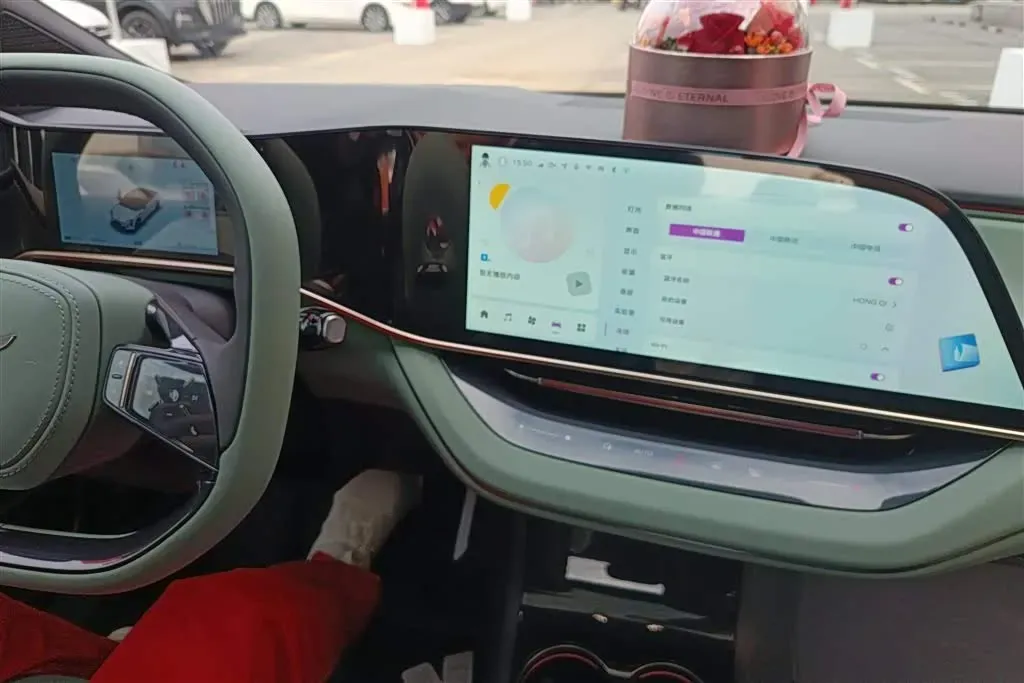 2024 HongQi EH7 BEV 85KWH,autocango,china used car exporter,china ev exporter,chinese used car exporter,chinese used ev exporter