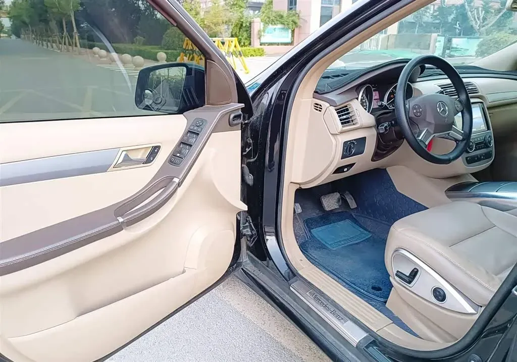 2011 Mercedes-Benz R Class 3.0L 245HP V6 7AT,autocango,china used car exporter,china ev exporter,chinese used car exporter,chinese used ev exporter
