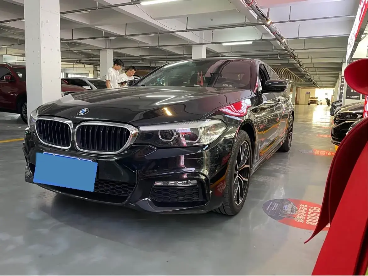 2018 BMW 5 Series 2.0T 184HP L4 8AT