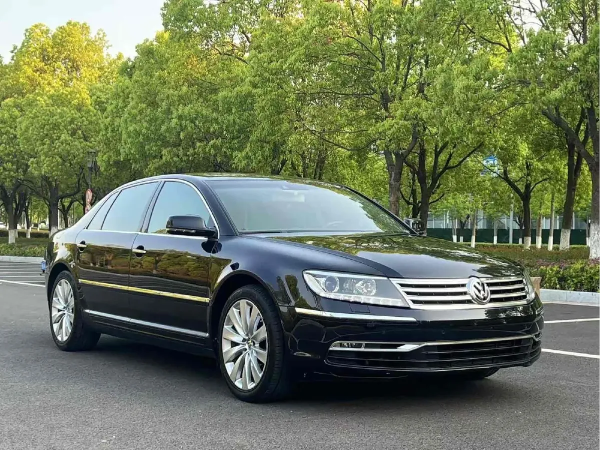 2012 Volkswagen Pheaton 3.6L 280HP V6 6AT,autocango,china used car exporter,china ev exporter,chinese used car exporter,chinese used ev exporter