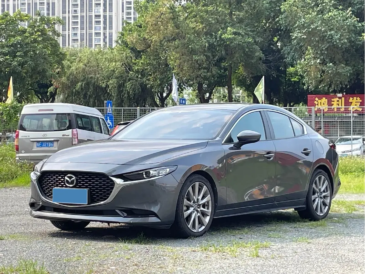 2020 Mazda 3 Axela 2.0L 158HP L4 6AT