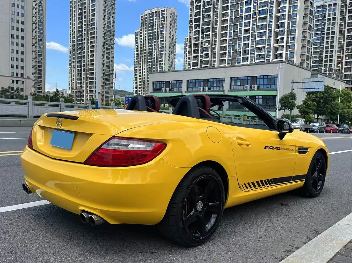 2011 Mercedes-Benz SLK Class 1.8T 184HP L4 7AT,autocango,china used car exporter,china ev exporter,chinese used car exporter,chinese used ev exporter