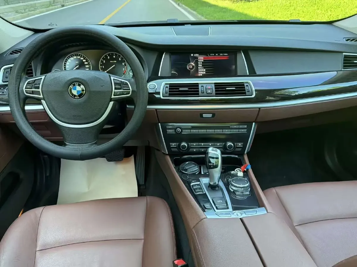 2014 BMW 5 Series GT 2.0T 245HP L4 8AT,autocango,china used car exporter,china ev exporter,chinese used car exporter,chinese used ev exporter