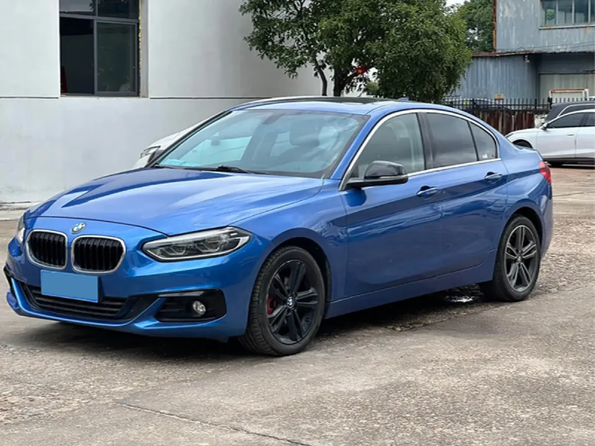 2017 BMW 1 Series 1.5T 136HP L3 6AT