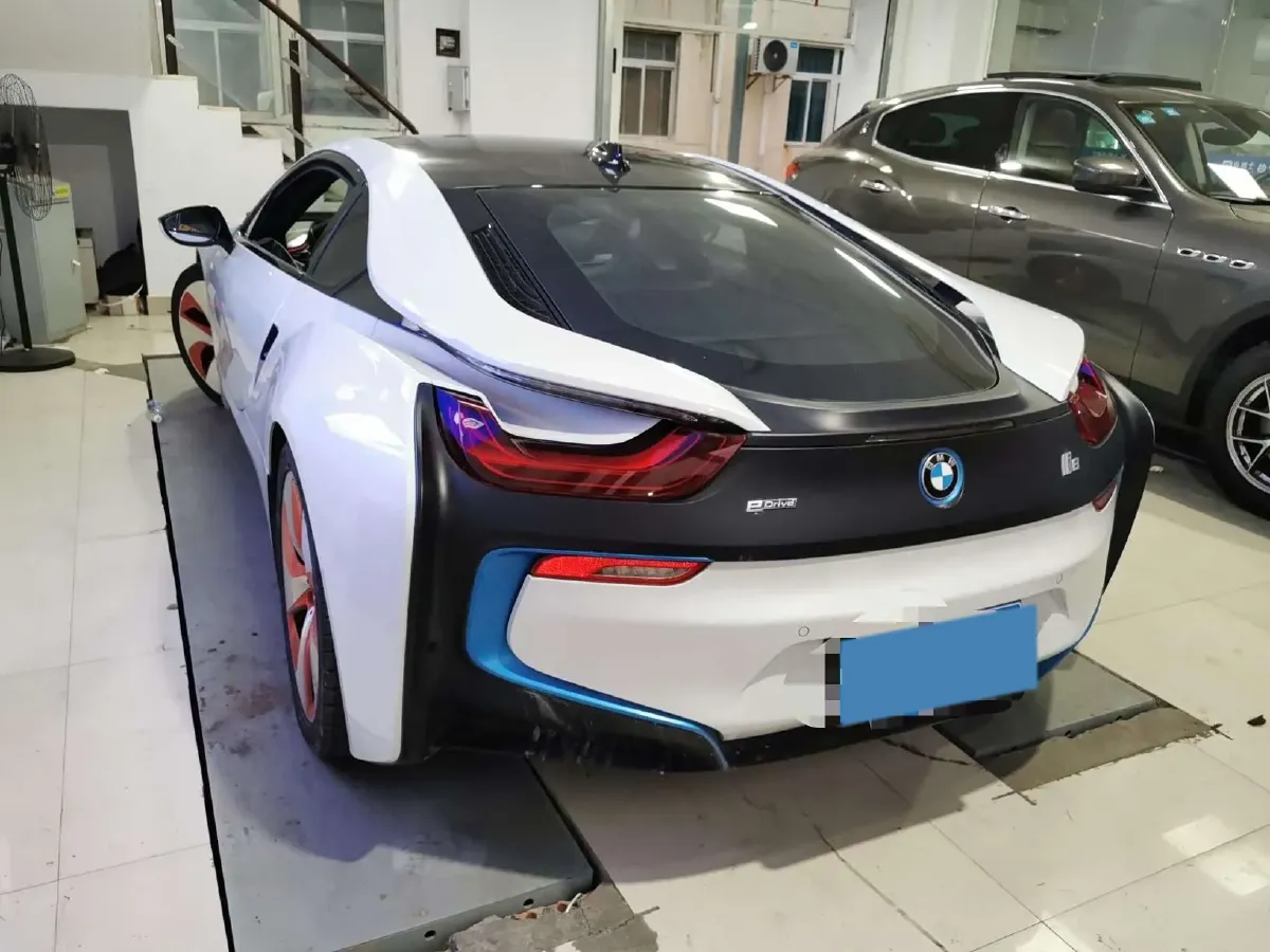 2014 BMW i8 1.5T 231HP L3 6AT PHEV 7.1KWH,autocango,china used car exporter,china ev exporter,chinese used car exporter,chinese used ev exporter
