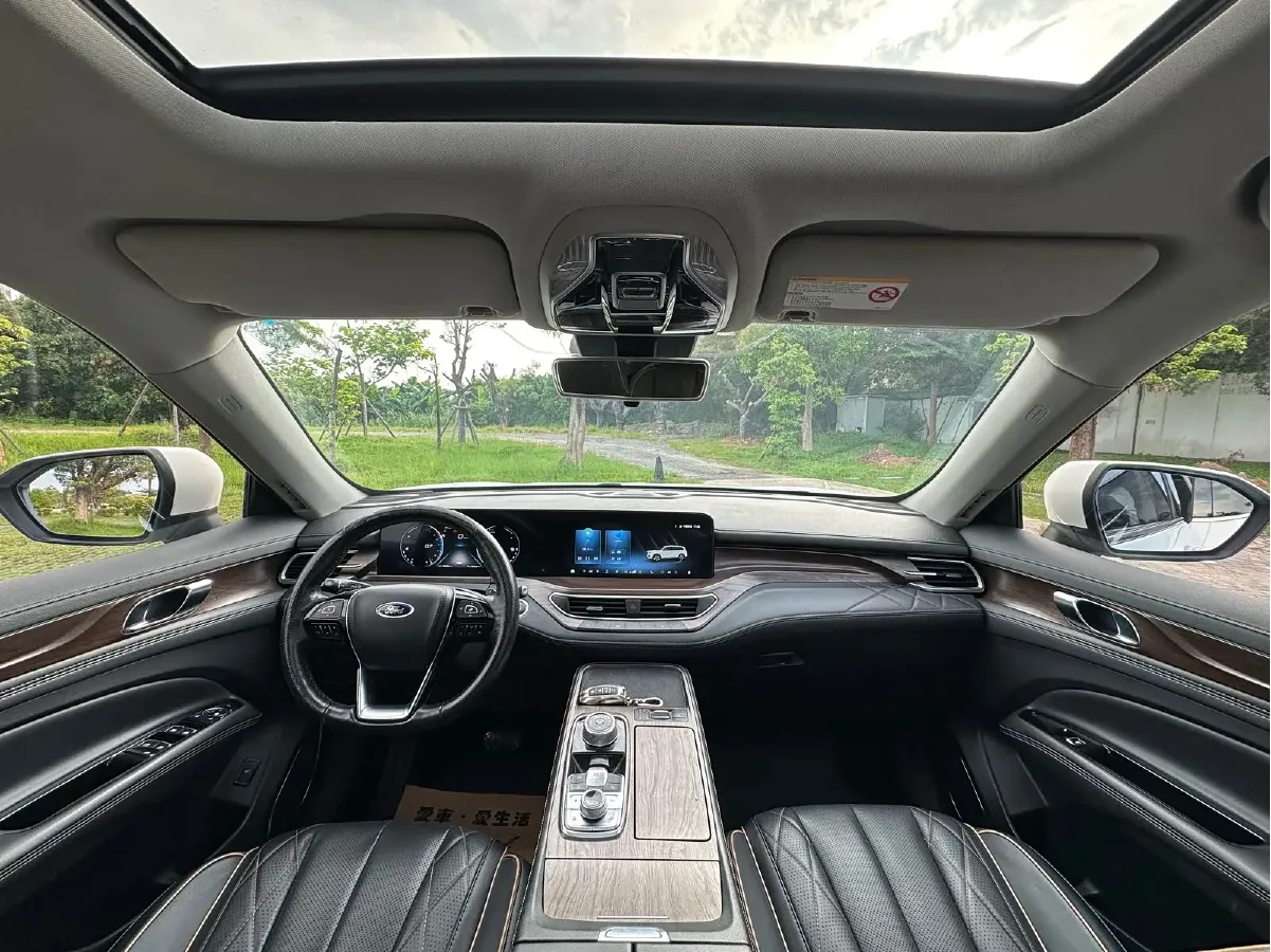 2021 Ford Equator 2.0T 224HP L4 6DCT,autocango,china used car exporter,china ev exporter,chinese used car exporter,chinese used ev exporter