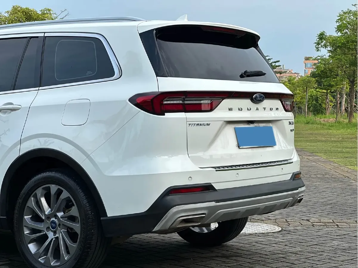 2021 Ford Equator 2.0T 224HP L4 6DCT,autocango,china used car exporter,china ev exporter,chinese used car exporter,chinese used ev exporter