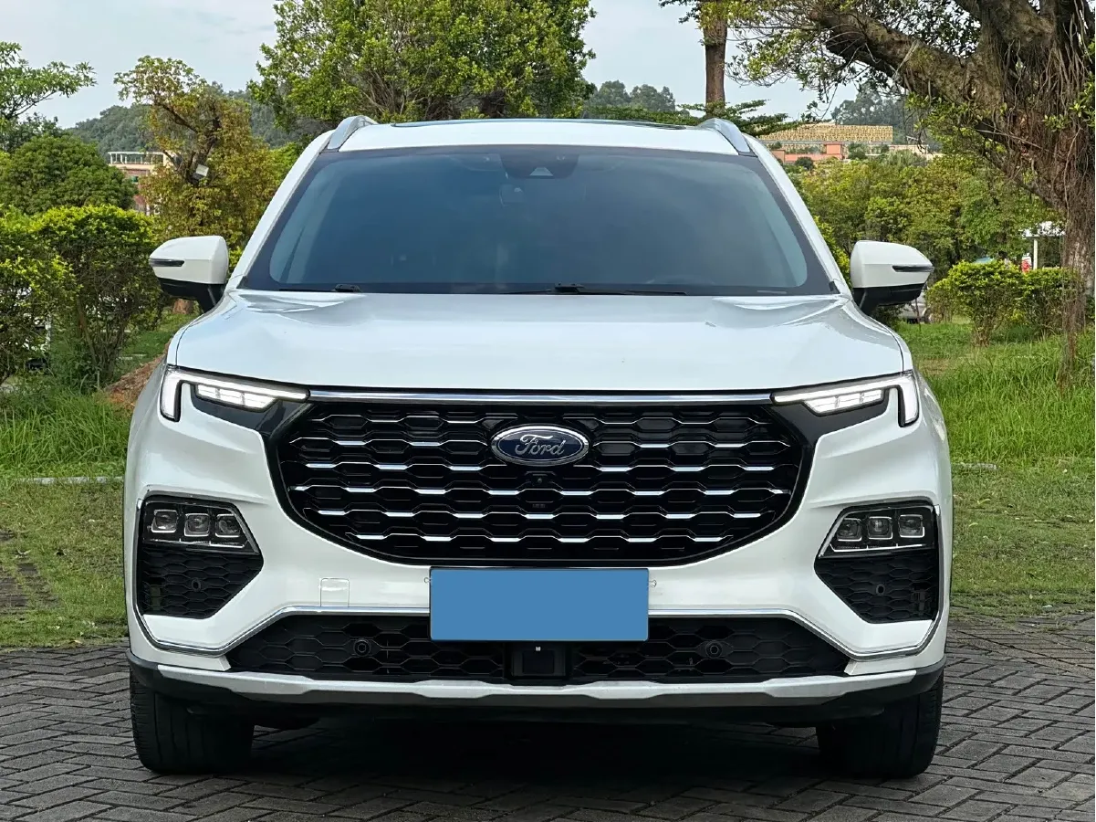 2021 Ford Equator 2.0T 224HP L4 6DCT,autocango,china used car exporter,china ev exporter,chinese used car exporter,chinese used ev exporter