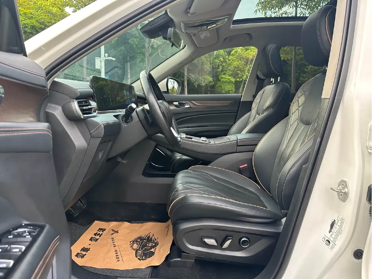 2021 Ford Equator 2.0T 224HP L4 6DCT,autocango,china used car exporter,china ev exporter,chinese used car exporter,chinese used ev exporter