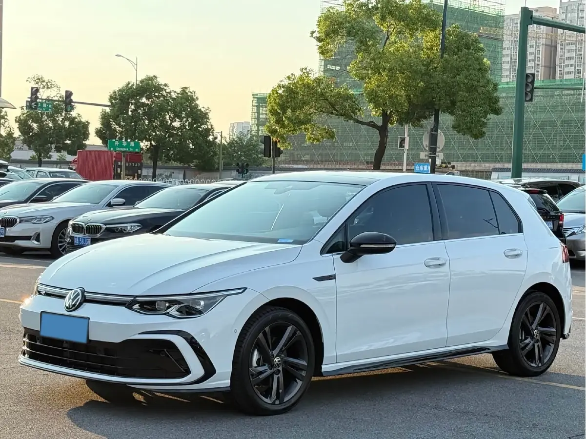 2021 Volkswagen Golf 1.4T 150HP L4 7DCT