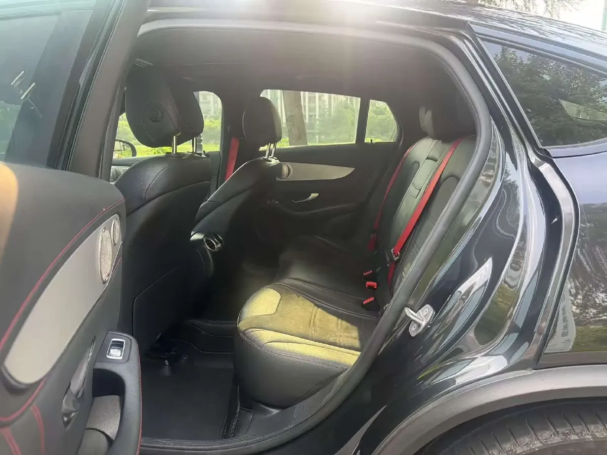 2020 Mercedes-Benz GLC Coupe AMG 3.0T 390HP V6 9AT,autocango,china used car exporter,china ev exporter,chinese used car exporter,chinese used ev exporter