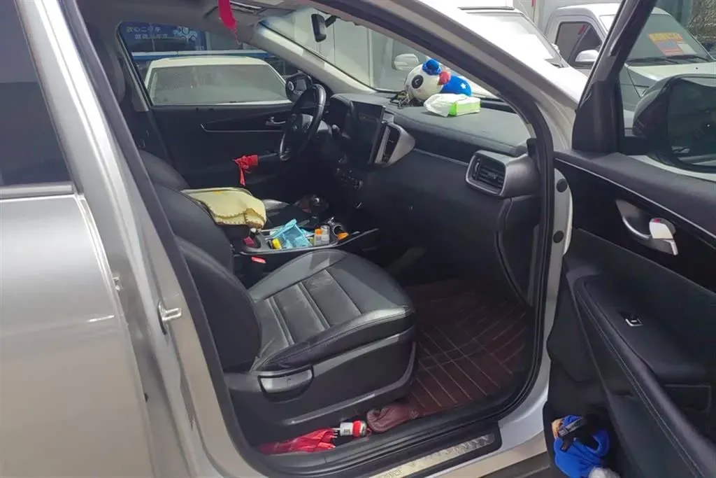 2015 Kia Sorento 2.2T 200HP L4 6AT,autocango,china used car exporter,china ev exporter,chinese used car exporter,chinese used ev exporter