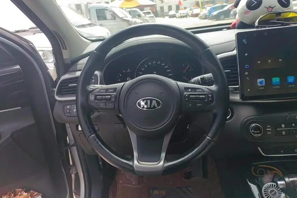 2015 Kia Sorento 2.2T 200HP L4 6AT,autocango,china used car exporter,china ev exporter,chinese used car exporter,chinese used ev exporter