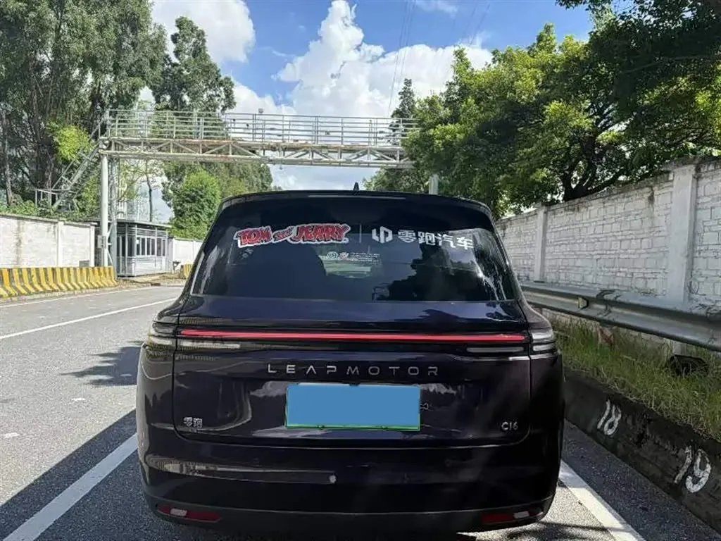 2024 Leapmotor C16 1.5L 95HP L4 REEV 28.4KWH,autocango,china used car exporter,china ev exporter,chinese used car exporter,chinese used ev exporter