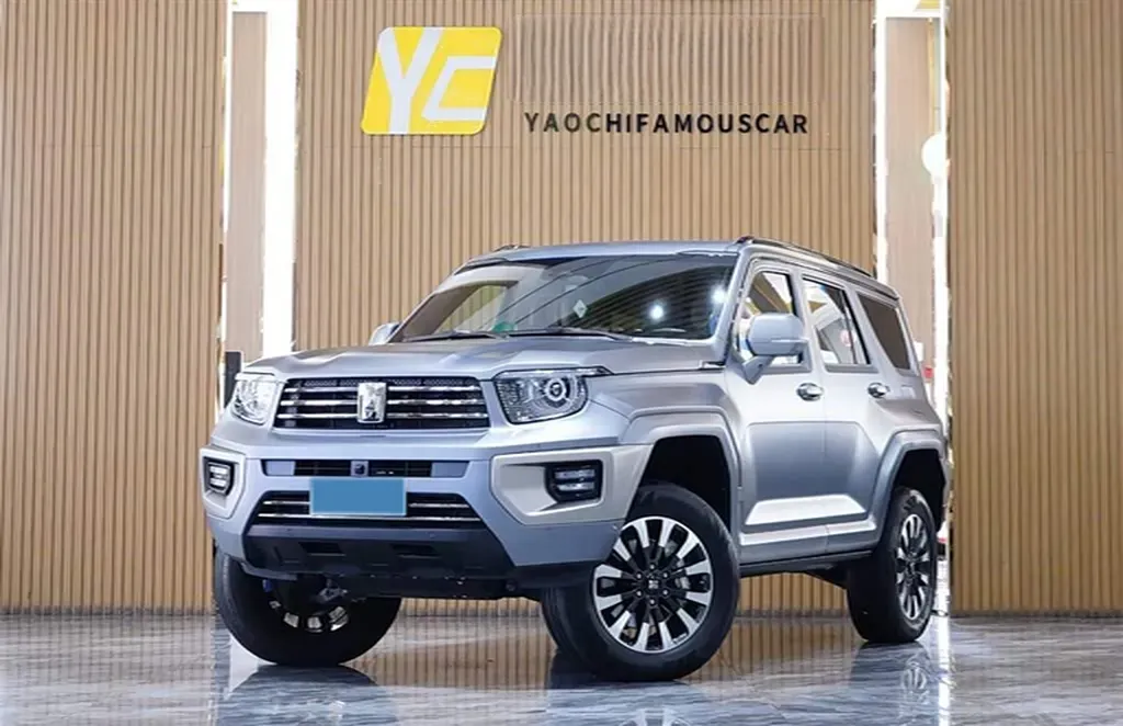 2024 Tank 700 3.0T 360HP V6 9AT PHEV 37.1KWH,autocango,china used car exporter,china ev exporter,chinese used car exporter,chinese used ev exporter