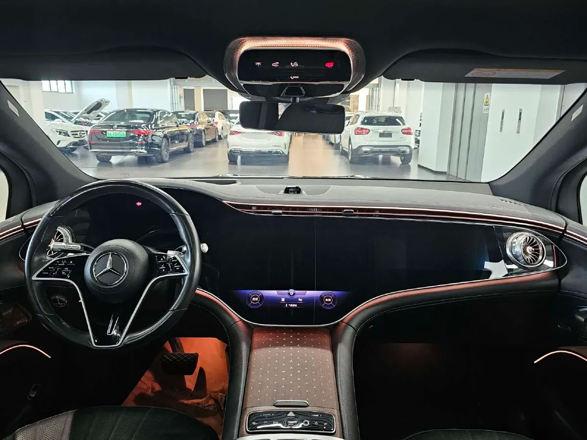 2023 Mercedes-Benz EQS SUV BEV 111.8KWH,autocango,china used car exporter,china ev exporter,chinese used car exporter,chinese used ev exporter