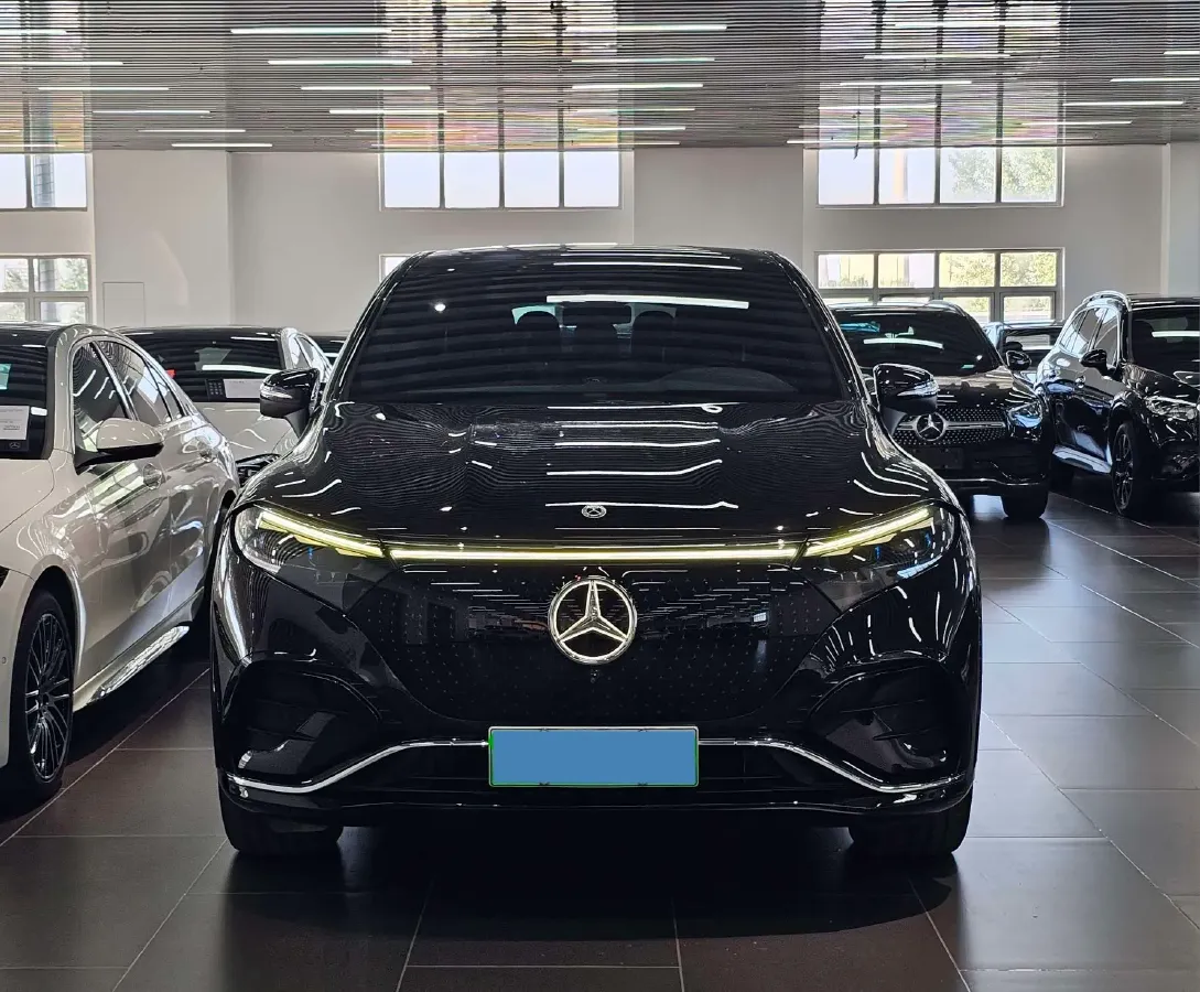 2023 Mercedes-Benz EQS SUV BEV 111.8KWH,autocango,china used car exporter,china ev exporter,chinese used car exporter,chinese used ev exporter