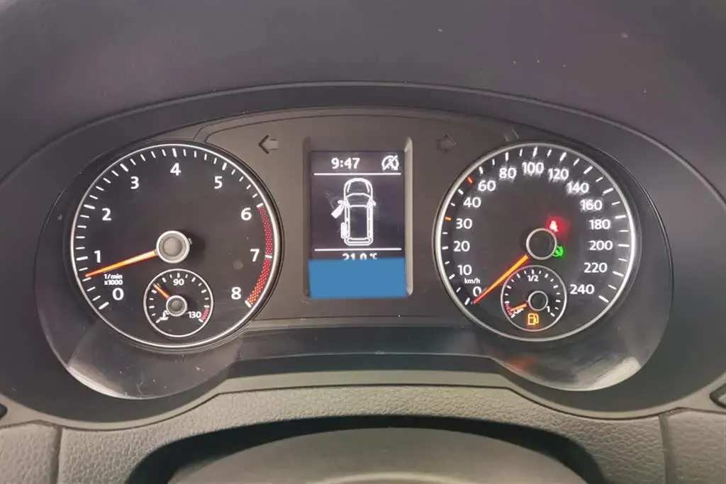 2018 Volkswagen Sharan 2.0T 220HP L4 6DCT,autocango,china used car exporter,china ev exporter,chinese used car exporter,chinese used ev exporter