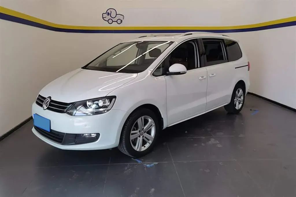 2018 Volkswagen Sharan 2.0T 220HP L4 6DCT,autocango,china used car exporter,china ev exporter,chinese used car exporter,chinese used ev exporter