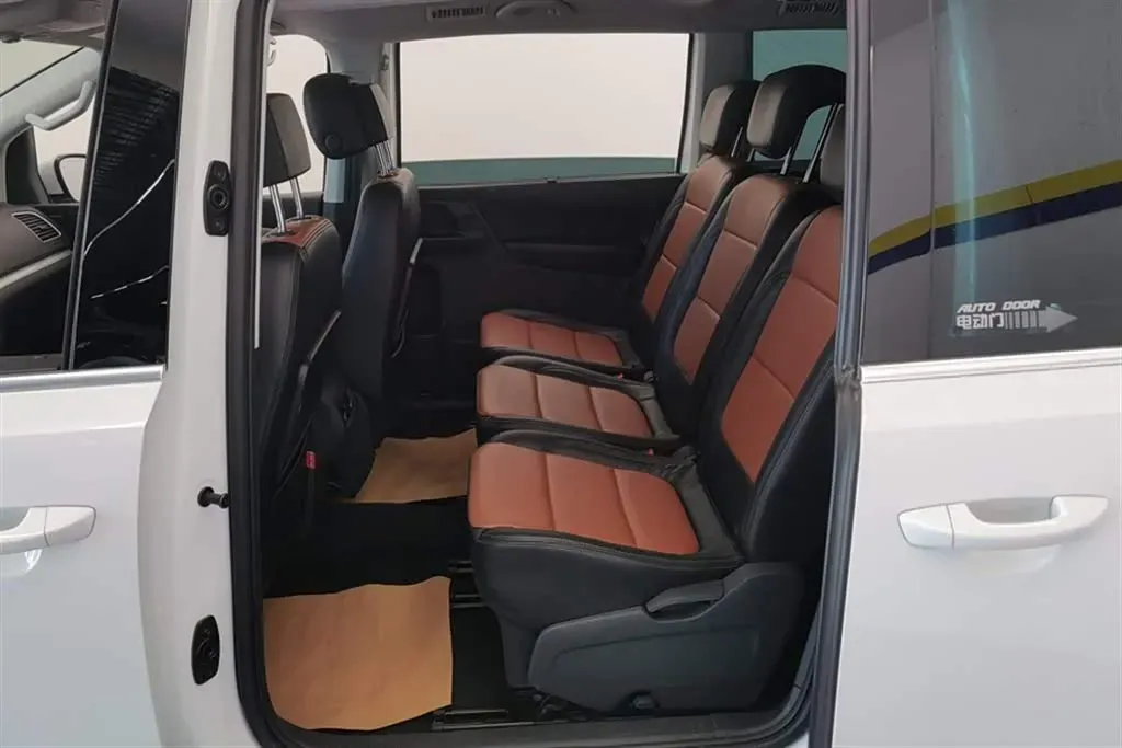 2018 Volkswagen Sharan 2.0T 220HP L4 6DCT,autocango,china used car exporter,china ev exporter,chinese used car exporter,chinese used ev exporter