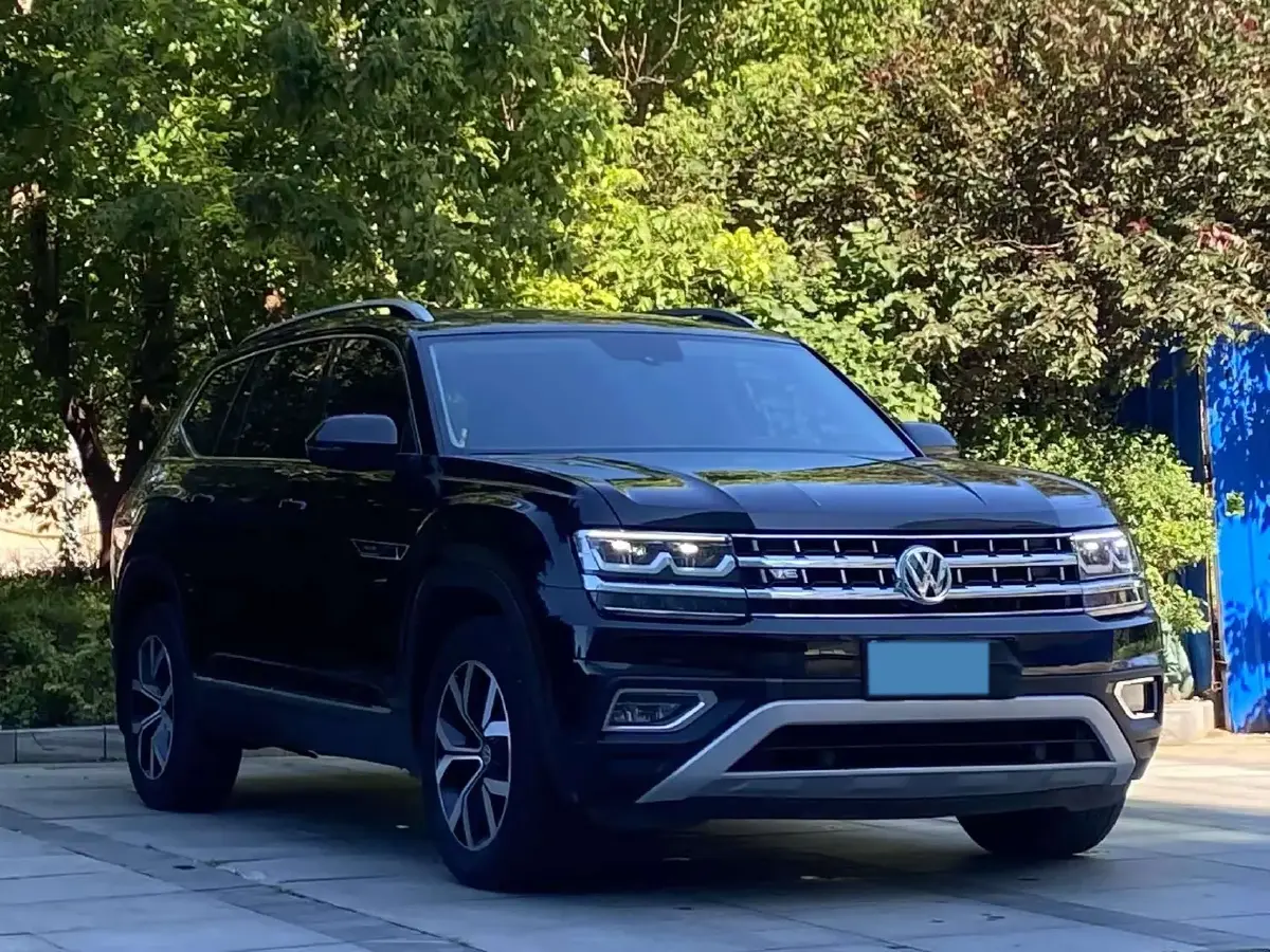 2017 Volkswagen Teramont 2.0T 220HP L4 7DCT