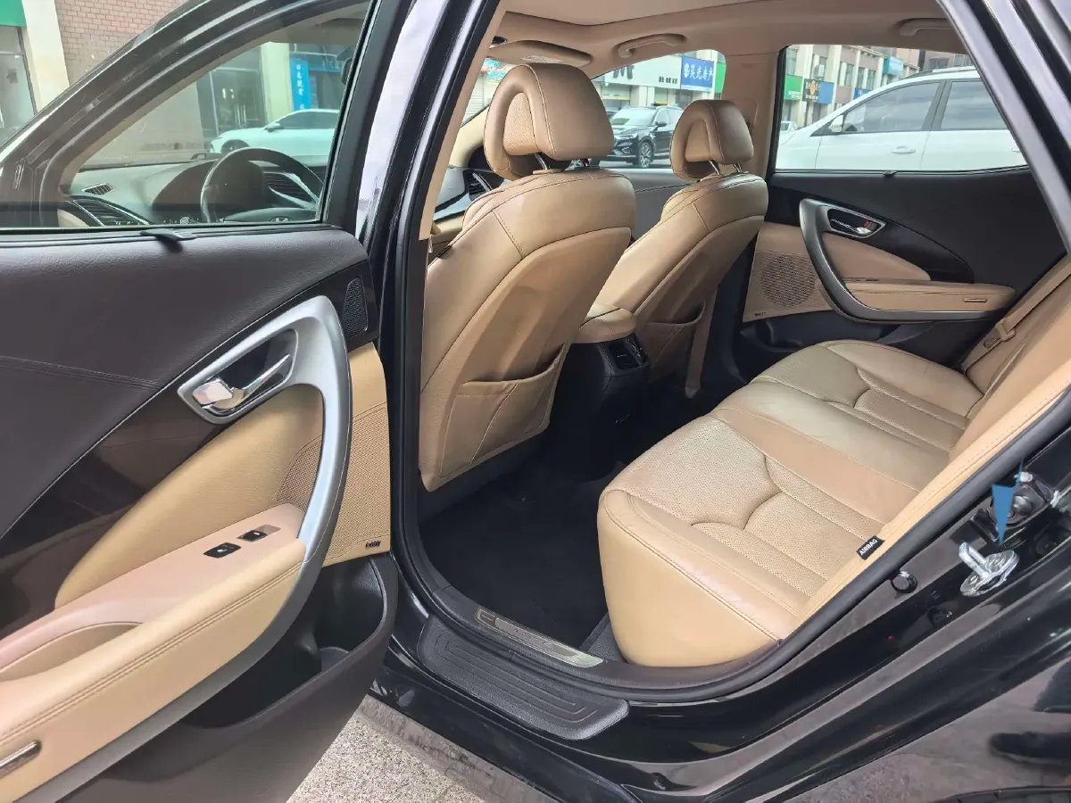 2011 Hyundai Azera 3.0L 250HP V6 6AT,autocango,china used car exporter,china ev exporter,chinese used car exporter,chinese used ev exporter