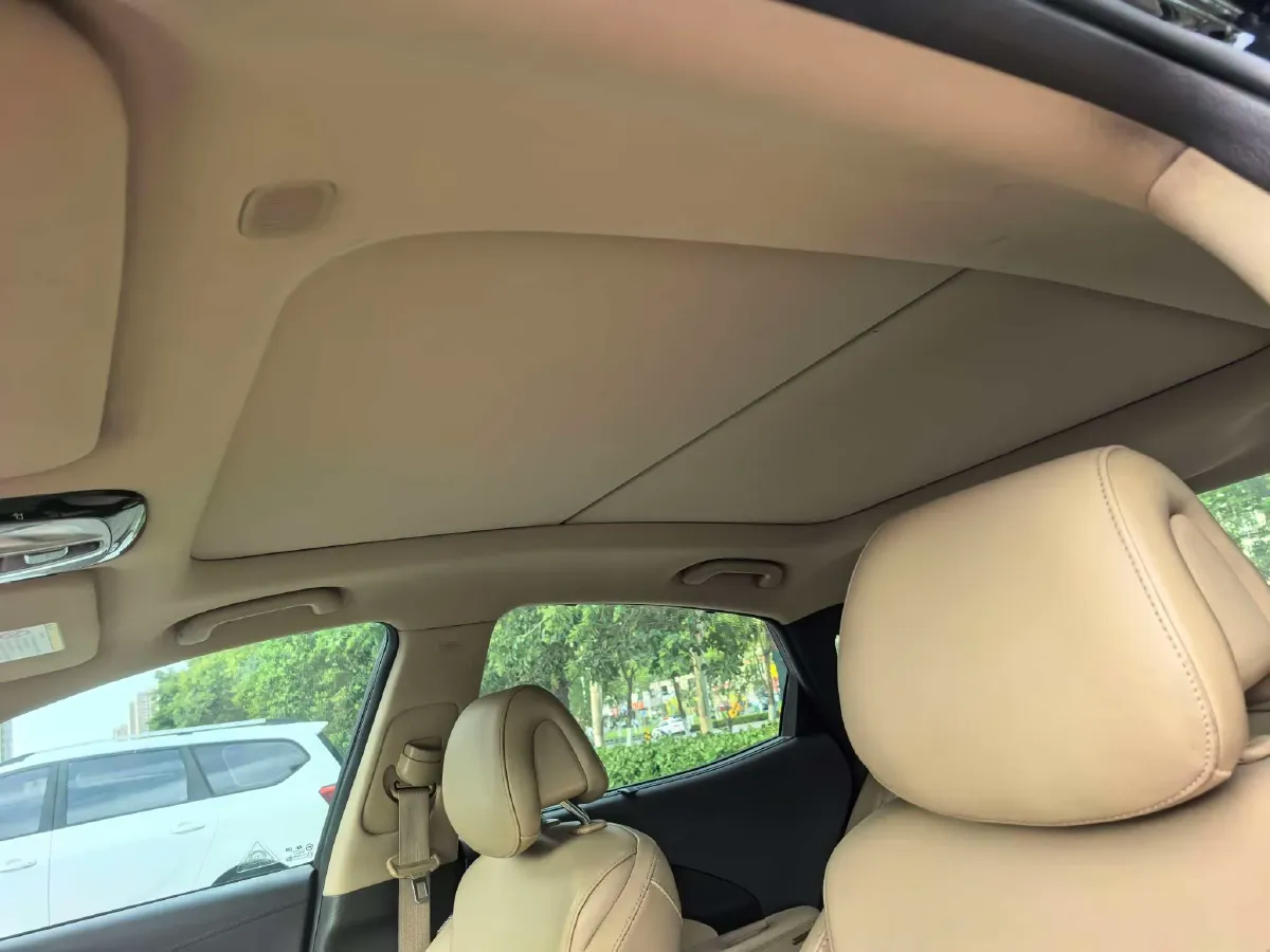 2011 Hyundai Azera 3.0L 250HP V6 6AT,autocango,china used car exporter,china ev exporter,chinese used car exporter,chinese used ev exporter