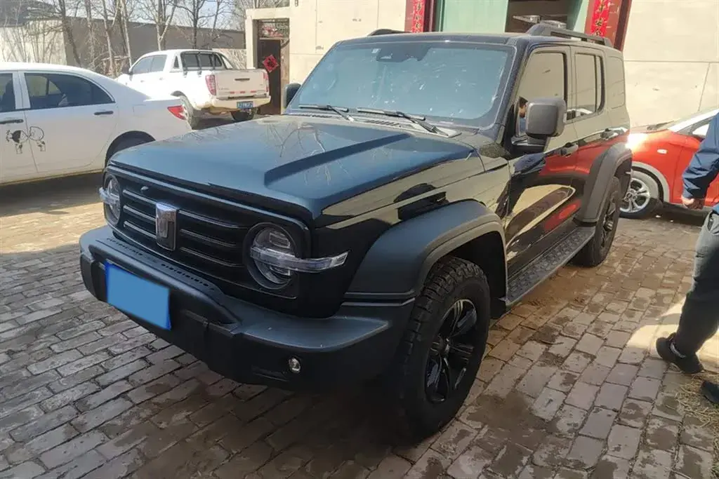 2023 Tank 300 2.0T 227HP L4 8AT