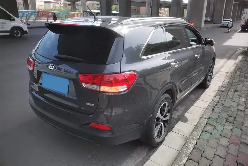 2015 Kia Sorento 2.0T 241HP L4 6AT,autocango,china used car exporter,china ev exporter,chinese used car exporter,chinese used ev exporter