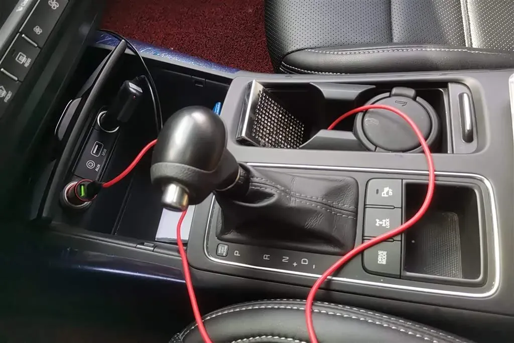 2015 Kia Sorento 2.0T 241HP L4 6AT,autocango,china used car exporter,china ev exporter,chinese used car exporter,chinese used ev exporter