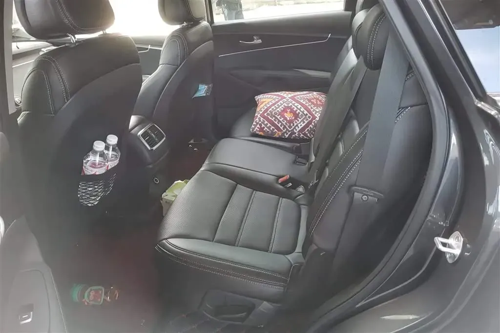 2015 Kia Sorento 2.0T 241HP L4 6AT,autocango,china used car exporter,china ev exporter,chinese used car exporter,chinese used ev exporter